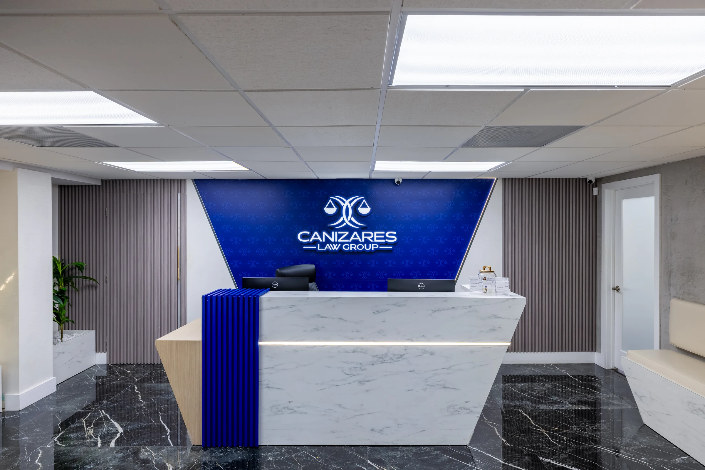 Cañizares Law Group — reception front view